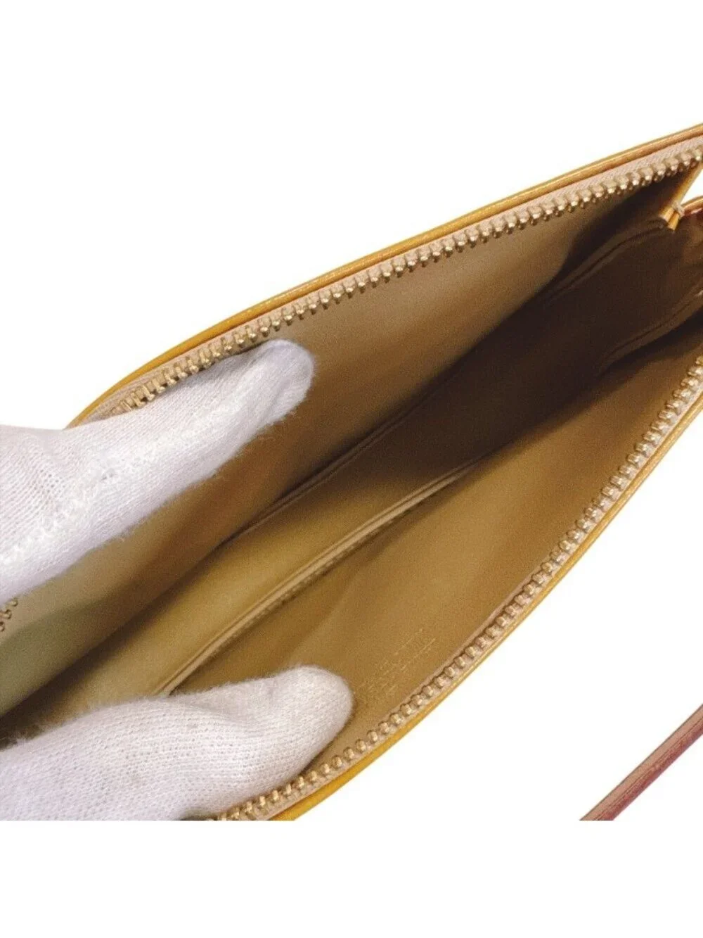 Louis Vuitton Lexington Monogram Vernis Handbag Yellow